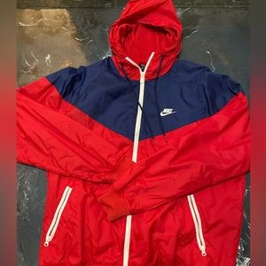 Mens Nike windbreaker size M